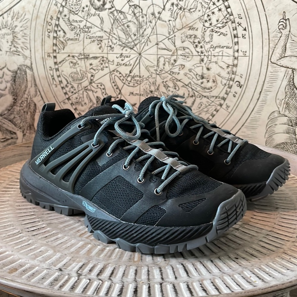 Merrell 7.5 black trail running sneakers flex connect megagrip  EUC